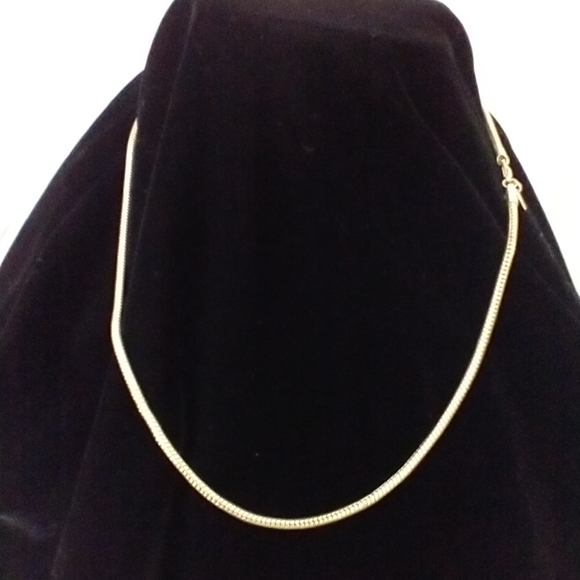 Jewelry - Silver necklace